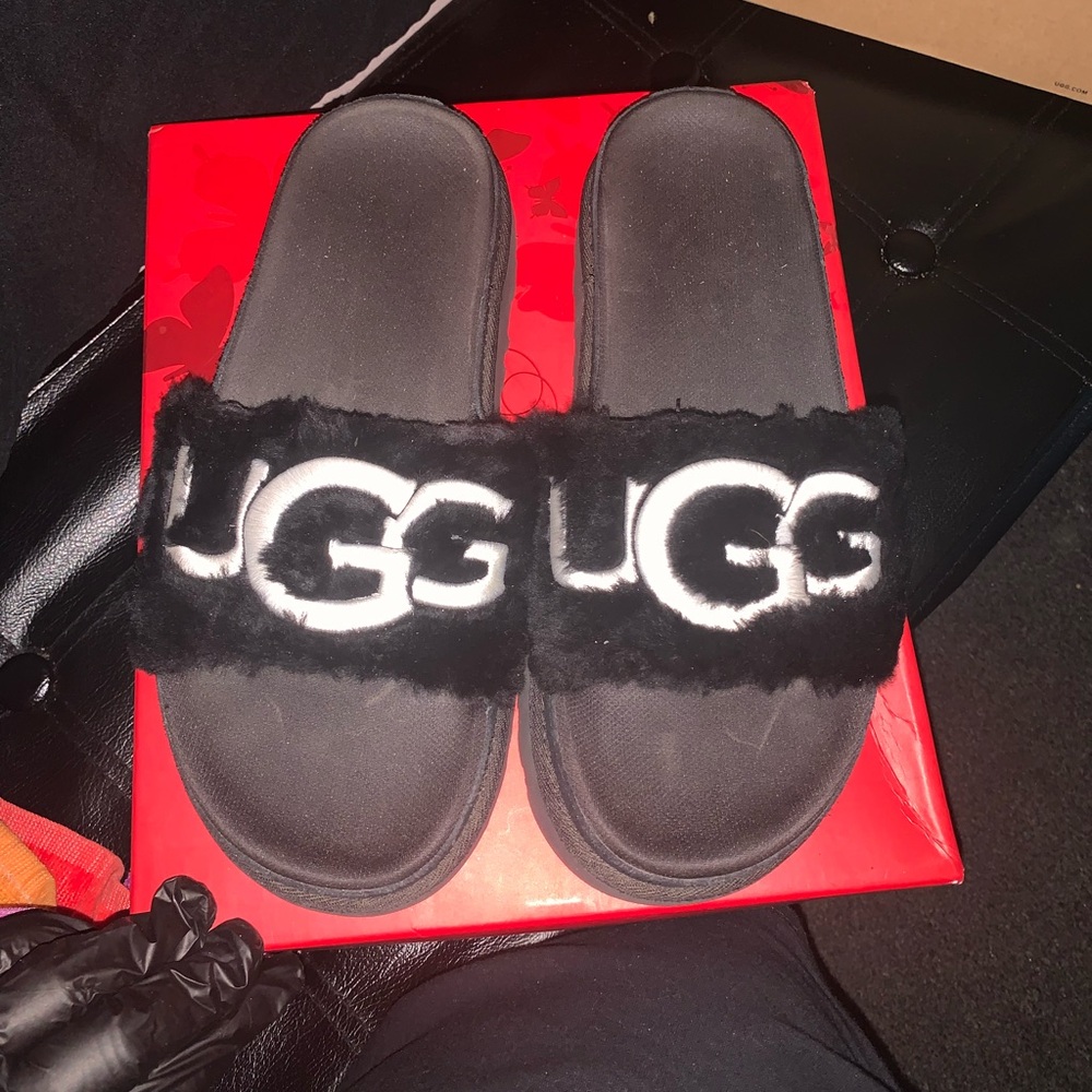 UGG Black Fuzzy Slide Sandals-WILL NOT BE LISTED FOR LONG